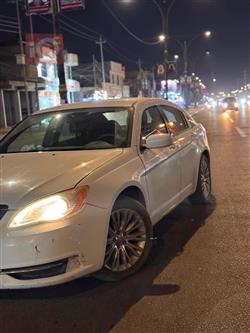 Chrysler 200